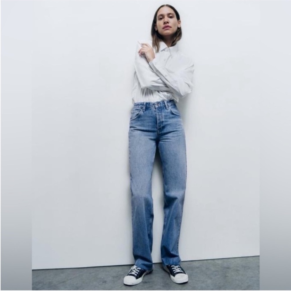 Zara the Boy Boy Fit Jeans in medium blue, size 28, NWT